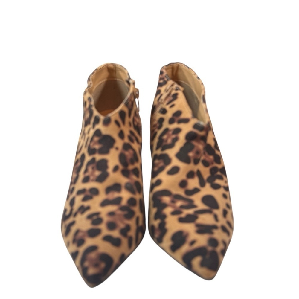 Circle G Tan and Brown Heeled Boots